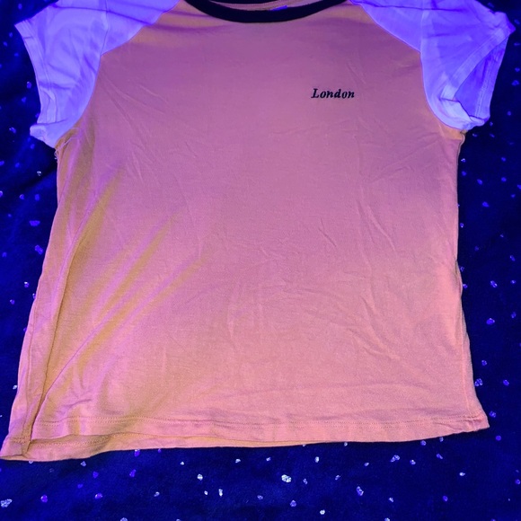 T-shirt - Picture 2 of 3